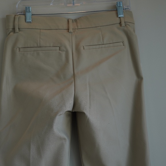 WOMEN'S ULTRA LUX WITH FLEX MOTION REGULAR FIT TROUSER PANT IN BUNGLOW KHAKI - Picture 4 of 8
